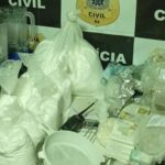 Dois homens são presos e laboratório de refino de cocaína é desarticulado em operação em quatro cidades baianas