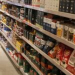Após três altas, comércio tem queda de 0,4% em abril