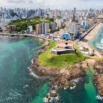 Bahia registra alta de 62,3% no turismo internacional em 2025, aponta Embratur