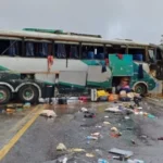 Acidente com ônibus em Irajuba deixa 1 pessoa morta e 11 feridas; veículo seguia para São Paulo