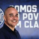 Nome por trás de grandes atacantes do Brasil, Marcelo Teixeira tenta repetir fórmula de sucesso no comando da base do Bahia