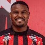 Nathan Mendes é apresentado no Vitória e projeta estreia pelo Leão: “Espero ajudar muito”