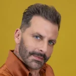 Quadro de Henri Castelli requer cuidados e pode piorar no BBB 26, diz médico