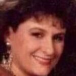 Mulher que desapareceu há 24 anos após sair para fazer compras de Natal é encontrada viva; entenda