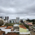 Mais de 200 cidades da Bahia estão com alerta laranja de chuvas intensas