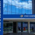 Governo demite presidente do INSS por desgaste com fila de espera e nomeia servidora de carreira