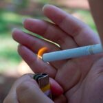 Venda de cigarros a crianças e adolescentes pode se tornar crime; entenda proposta.