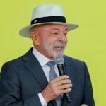 Lula se irrita com PT, falta a eventos e cobra estratégia pré-eleitoral