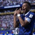 Com show de Mbappé, França estreia com vitória sobre Senegal e assume liderança do Grupo I