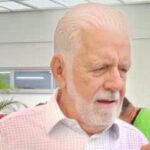Após deixar liderança do governo, Jaques Wagner se pronuncia e manda recado para sucessora