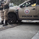 Homem é preso após tentar matar a própria mãe com arma na Bahia