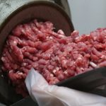 União Europeia suspende importação de carnes, ovos e mel do Brasil