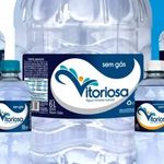 Anvisa proíbe venda de lote de água mineral após detecção de coliformes