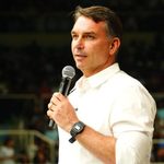 Após deixar o Brasil, Flávio Bolsonaro planeja dar coletiva de imprensa nos EUA para explicar viagem e decisão judicial